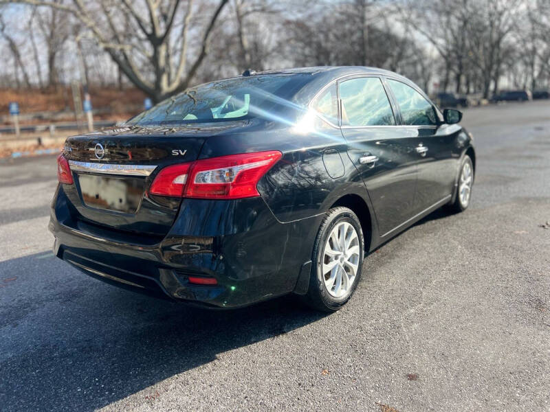 2018 Nissan Sentra SV photo 7