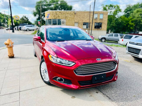 2013 Ford Fusion Hybrid SE