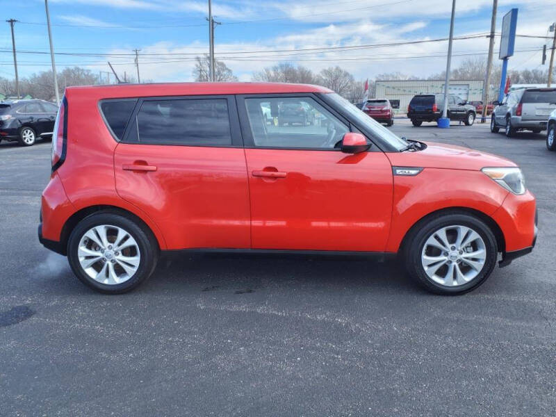 2015 Kia Soul +