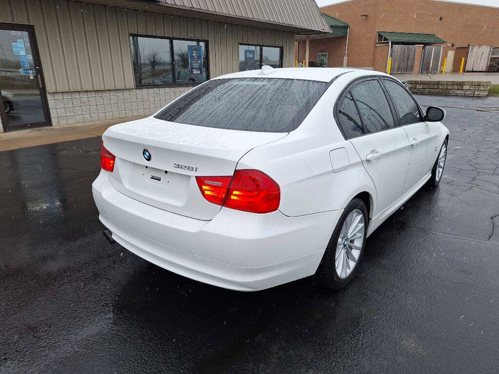 2011 BMW 3 Series for sale at Wyrick Auto Sales & Leasing Inc in Holland, MI