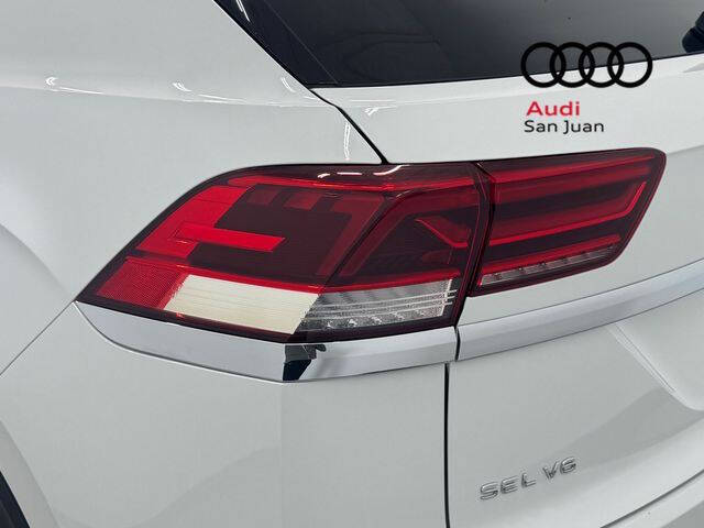 2022 Volkswagen Atlas Cross Sport V6 SEL R-Line 4Motion