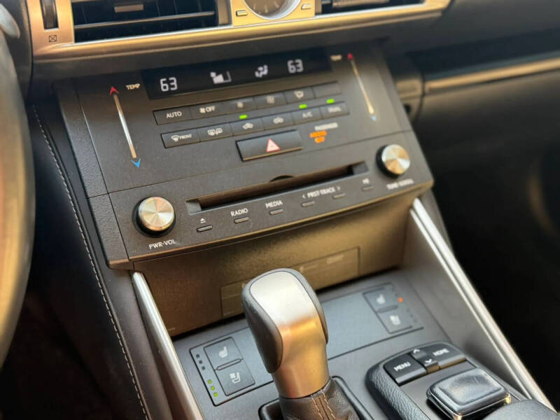 2015 Lexus IS 350