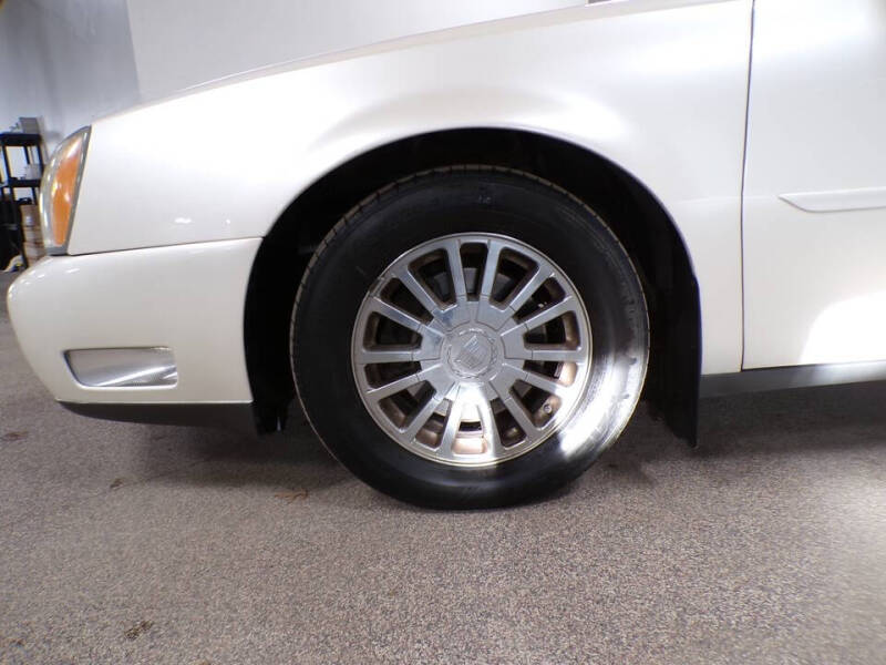 2003 Cadillac DeVille DHS