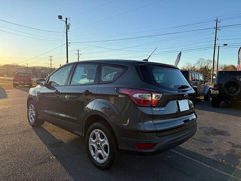 2017 Ford Escape S