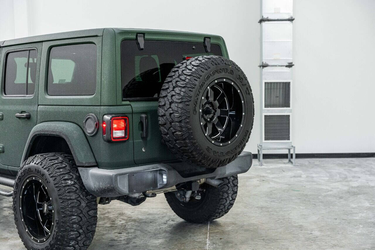 2018 JEEP Wrangler SUV / Crossover - $47,999