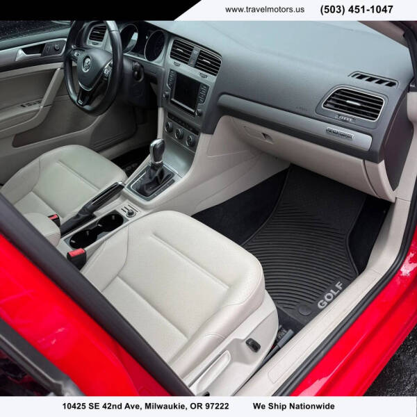 2017 Volkswagen Golf TSI Wolfsburg Edition