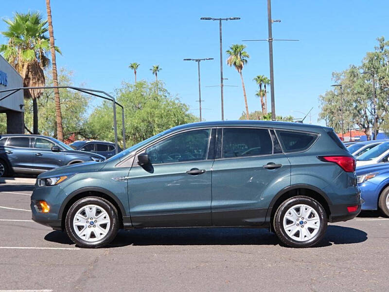 2019 Ford Escape S