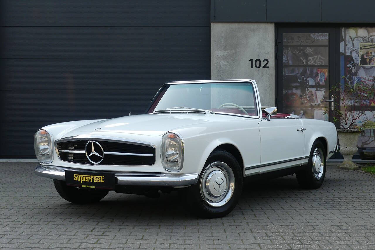 1968 Mercedes-Benz 280SL for sale at Flemingstoke in Costa Mesa, CA