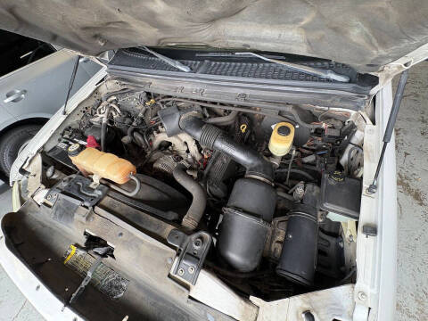 2004 Ford Excursion Eddie Bauer
