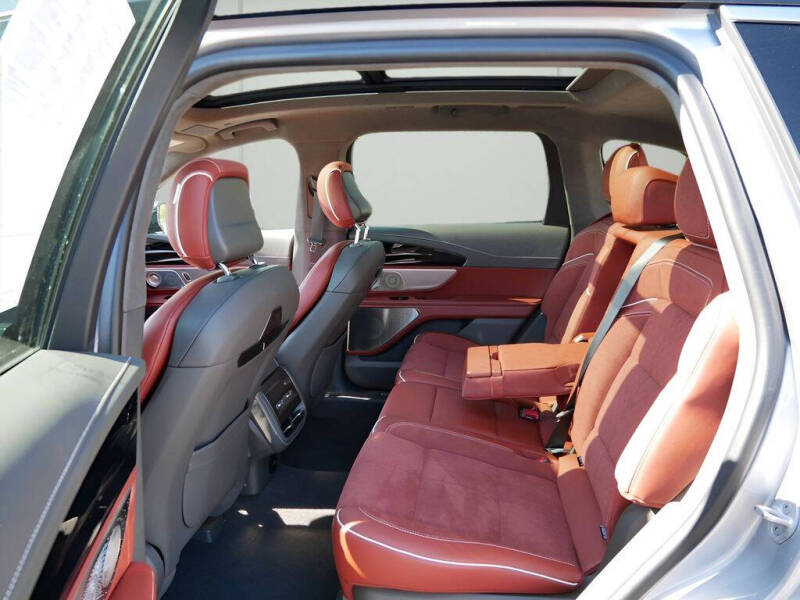 2025 Lincoln Nautilus Hybrid Black Label