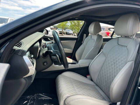 2023 Genesis G70