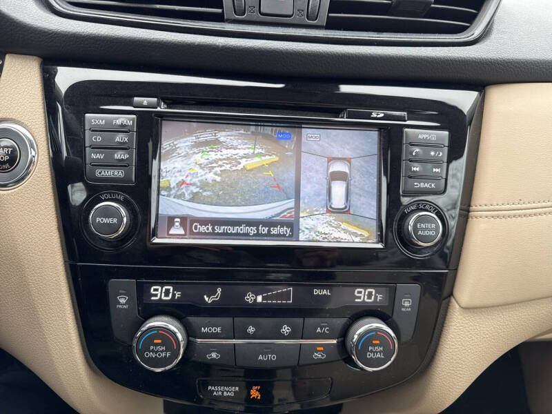 2017 Nissan Rogue SL