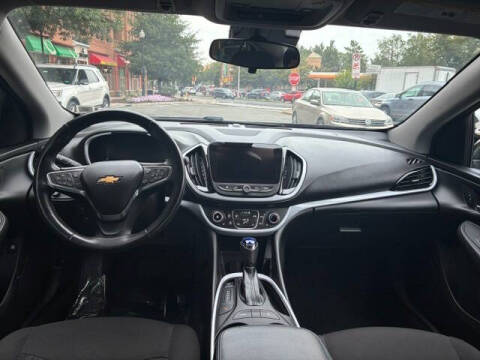 2018 Chevrolet Volt LT