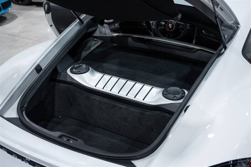 2021 Porsche 718 Cayman GT4