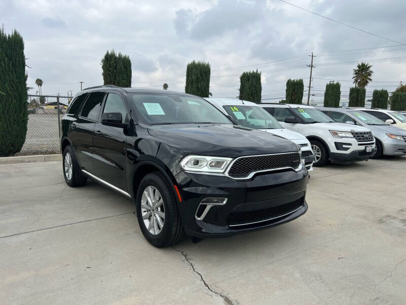 2022 Dodge Durango SXT photo 2