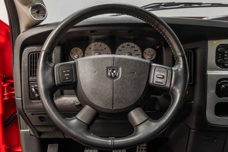 2004 Dodge Ram 1500 SRT-10