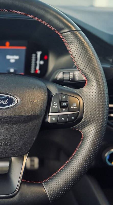 2023 Ford Escape ST-Line