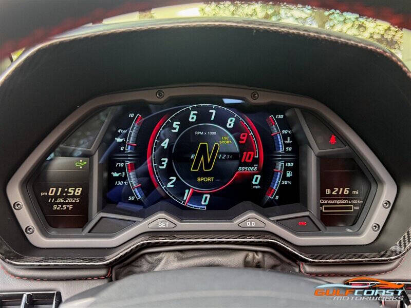 2018 Lamborghini Aventador LP 740-4 S