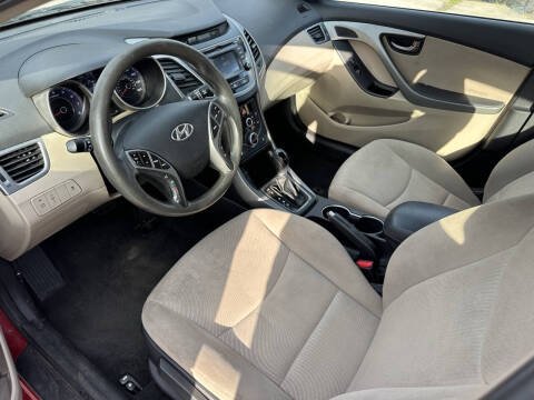 2014 Hyundai Elantra SE