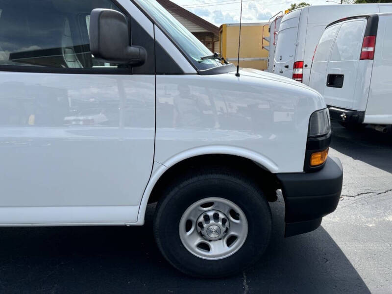 2018 Chevrolet Express 2500