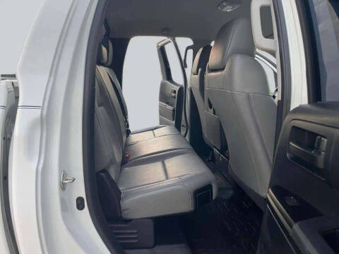 2016 Toyota Tundra SR