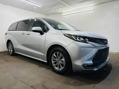 2021 Toyota Sienna for sale at Champagne Motor Car Company in Willimantic CT