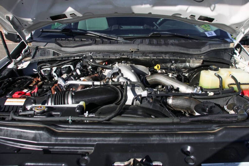 2022 Ford F-350 Super Duty XLT