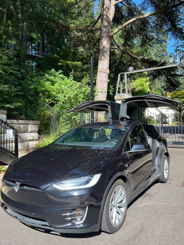 2017 Tesla Model X 90D