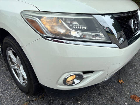 2015 Nissan Pathfinder SL