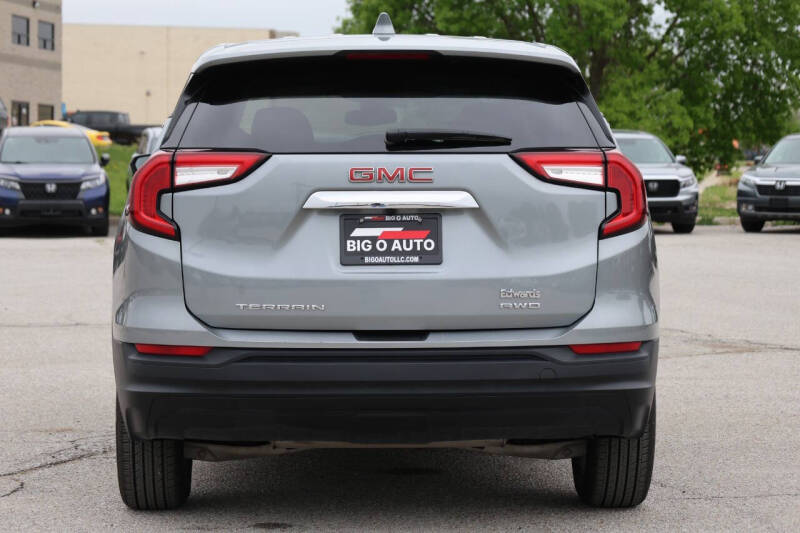 2024 GMC Terrain SLE