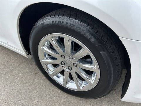 2011 Chrysler 300 Limited