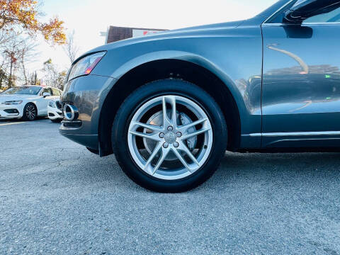2017 Audi Q5 2.0T quattro Premium Plus
