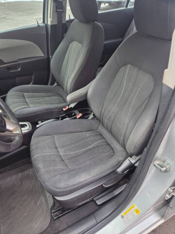 2014 Chevrolet Sonic LT Auto