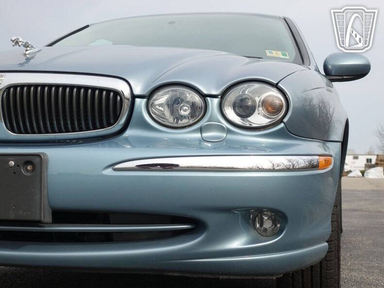 2002 Jaguar X-Type 2.5