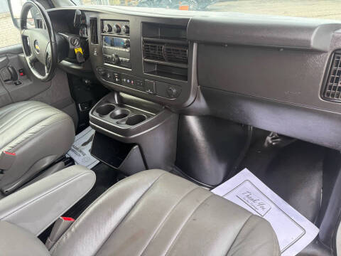 2020 Chevrolet Express 2500