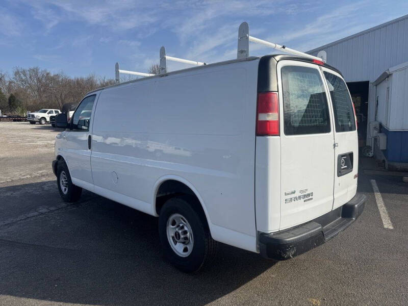 2011 GMC Savana 3500