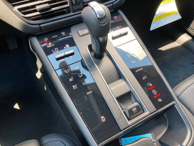 2024 Porsche Macan