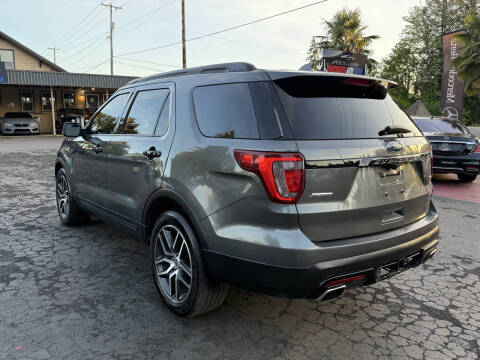 2016 Ford Explorer Sport