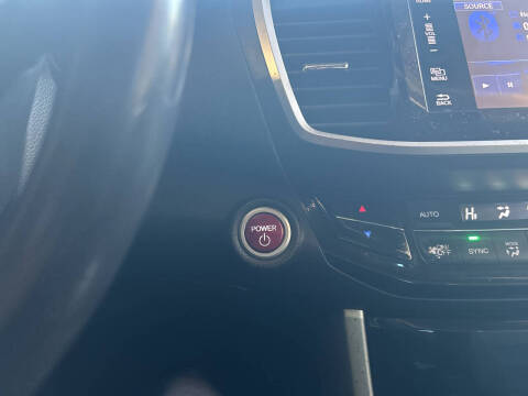 2017 Honda Accord Hybrid EX-L