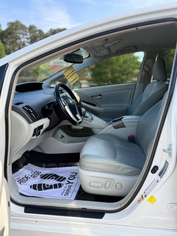 2015 Toyota Prius Four