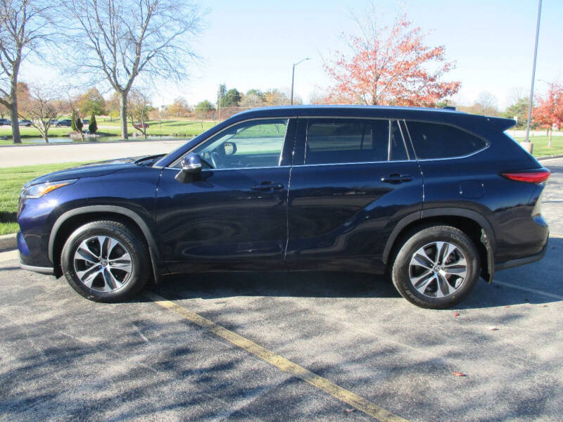 2021 Toyota Highlander null photo 4