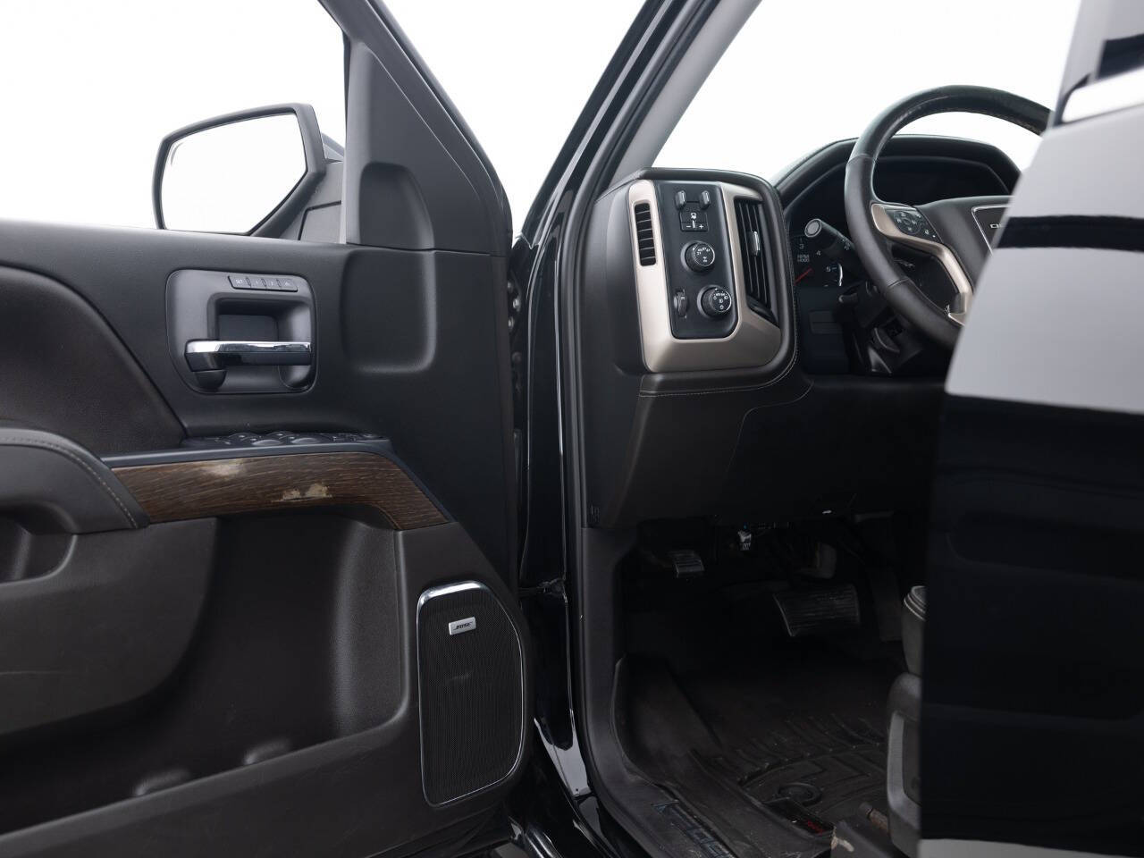 Used Car 2017 Gmc Sierra 1500  Denali 4x4 4dr Crew Cab 5.8 Ft. Sb For Sale Under $35,000 In Coal City, Illinois