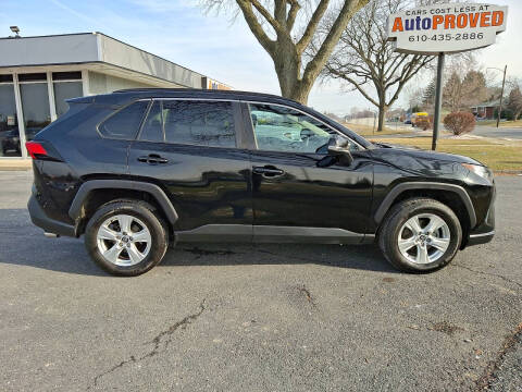 2020 Toyota RAV4 XLE