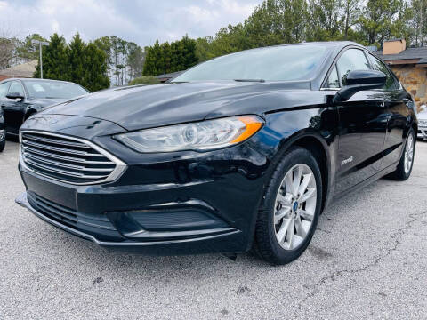 2017 Ford Fusion Hybrid for sale at Classic Luxury Motors in Buford GA