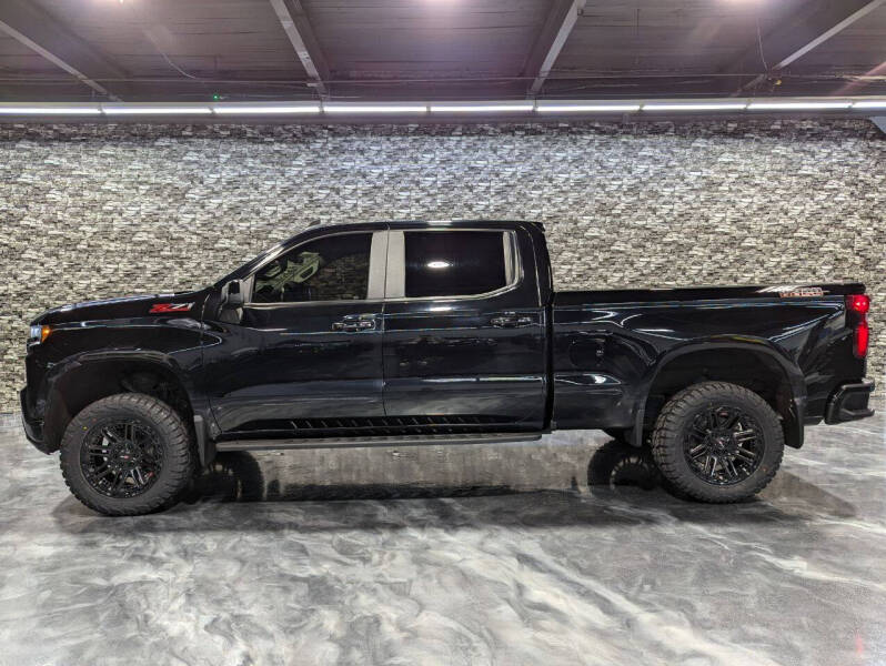 Used 2020 Chevrolet Silverado 1500 LT Trail Boss with VIN 1GCPYFEL4LZ380084 for sale in Detroit, MI