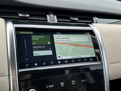 2020 Land Rover Discovery Sport P250 SE