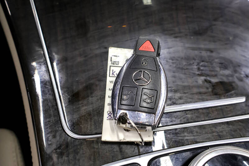 2019 Mercedes-Benz GLC GLC 300