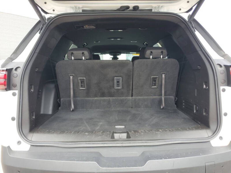 2022 Chevrolet Traverse LT Cloth