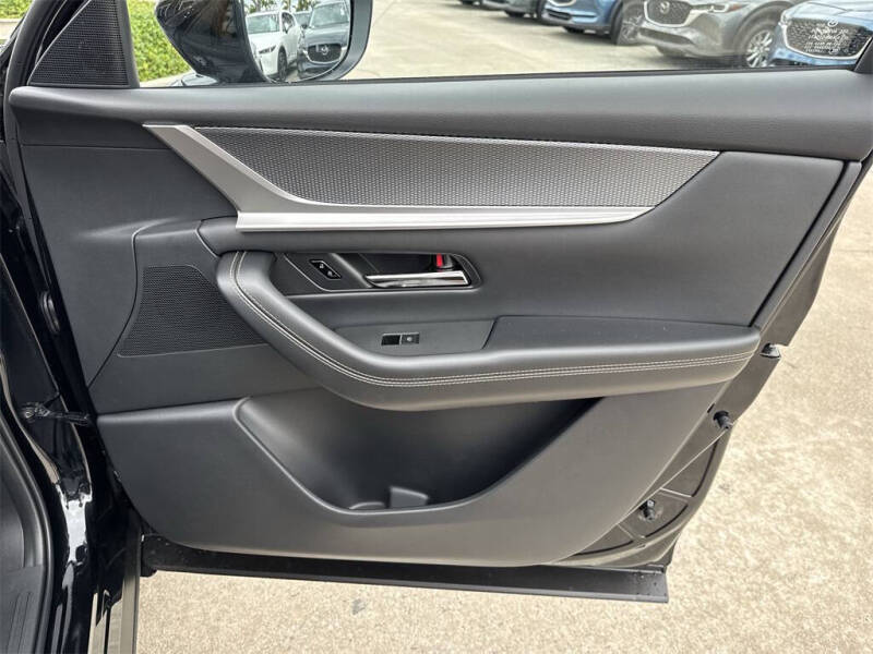 2026 Mazda CX-70 Plug-in Hybrid SC Plus