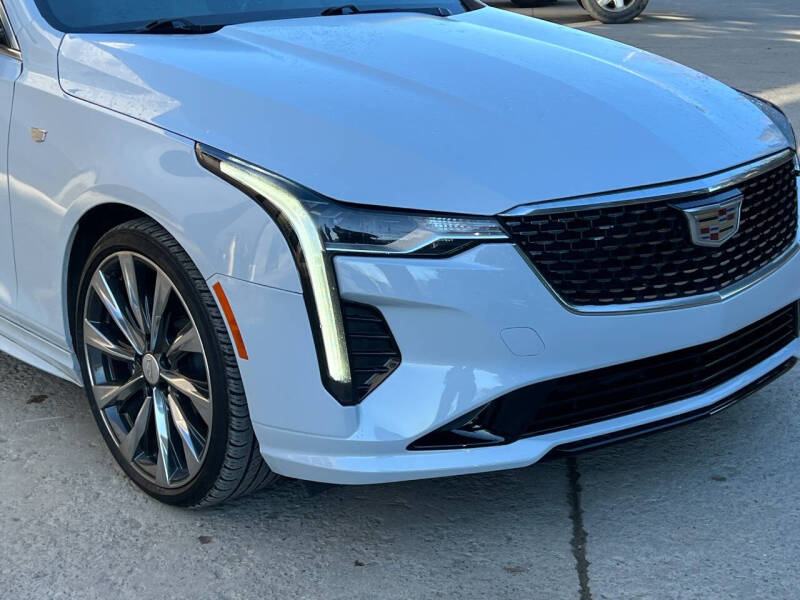 2021 Cadillac CT4 Premium Luxury